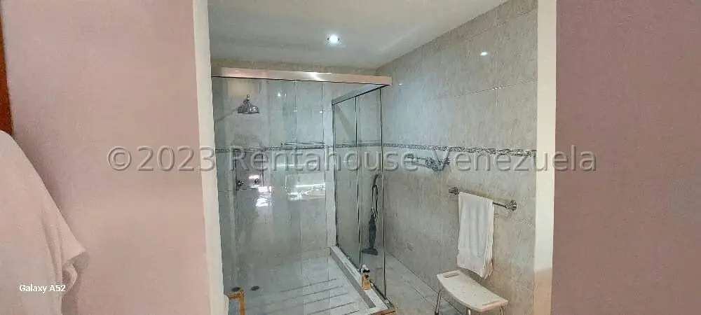 Apartamento (Duplex) en Venta en Miranda, Distrito Metropolitano - 20