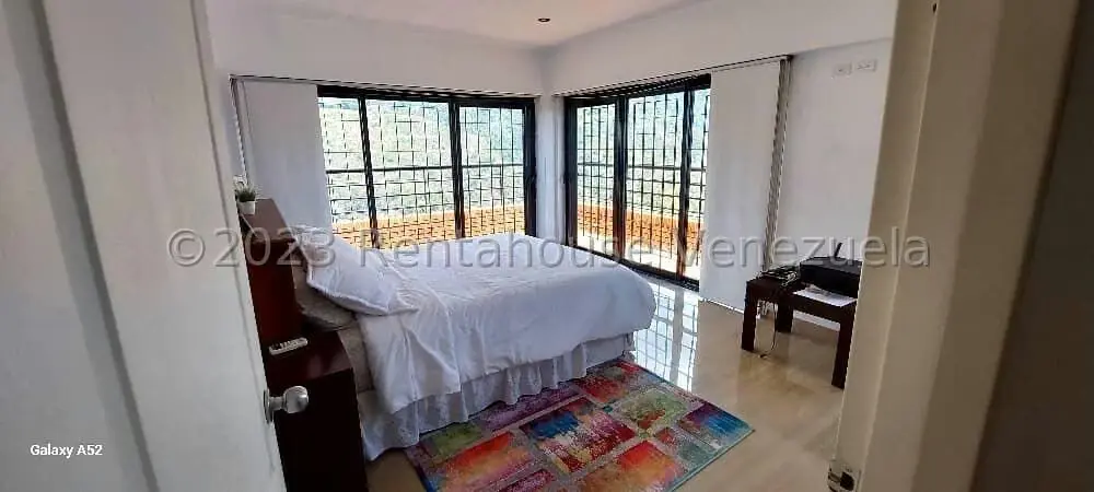 Apartamento (Duplex) en Venta en Miranda, Distrito Metropolitano - 23