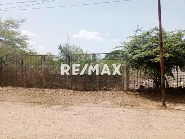 Terreno en Alquiler - Los Guayos - 2