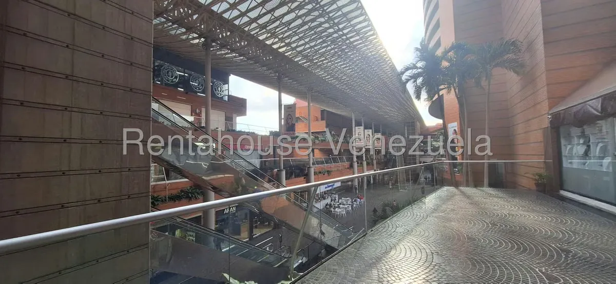 Local Comercial en Venta en La Castellana, Distrito Metropolitano - 4