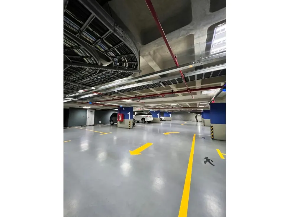 OFICINA COMERCIAL EN VENTA EN LAS MERCEDES - 8