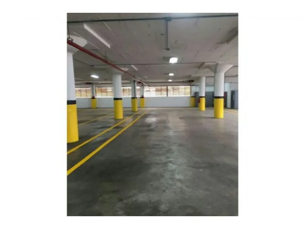 Se Alquila Espectacular Piso Industrial de 1537m2 en Ruiz Pineda - 13