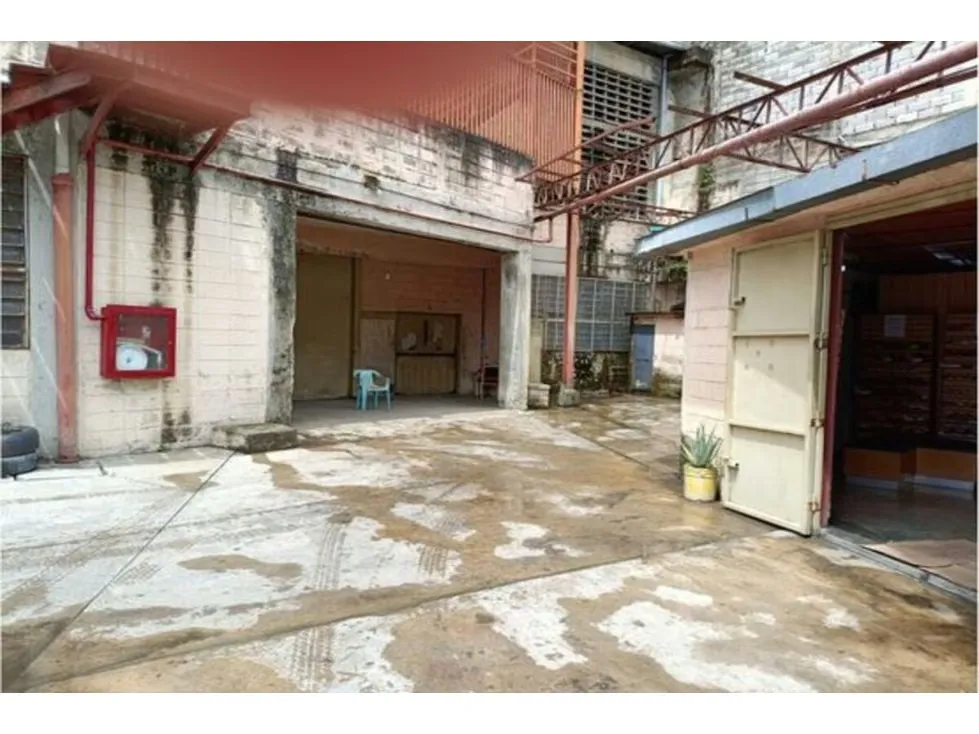 Se Alquila Espectacular Piso Industrial de 1537m2 en Ruiz Pineda - 20