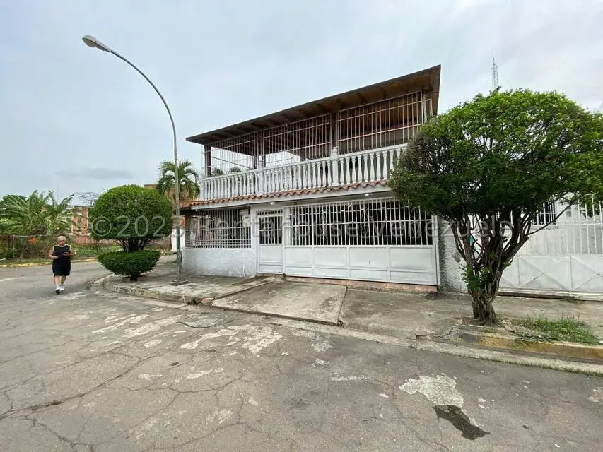 Casa (Duplex) en Venta en La Fuente, Aragua