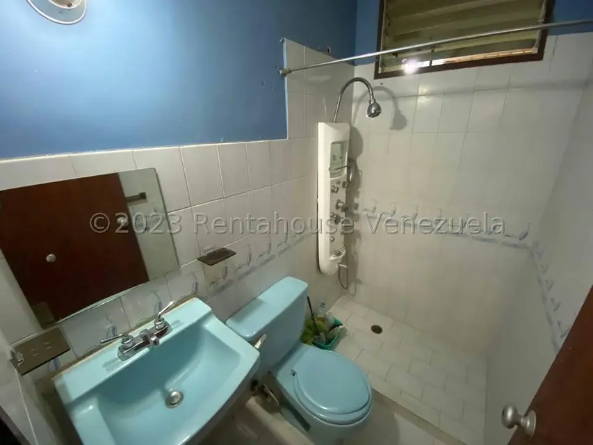 Casa (Duplex) en Venta en La Fuente, Aragua - 23