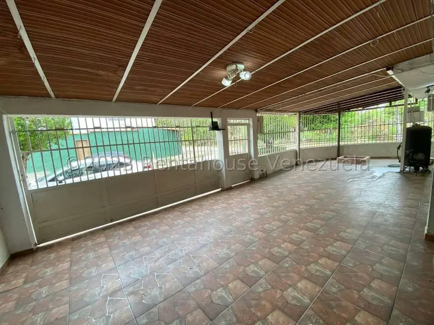 Casa (Duplex) en Venta en La Fuente, Aragua - 5