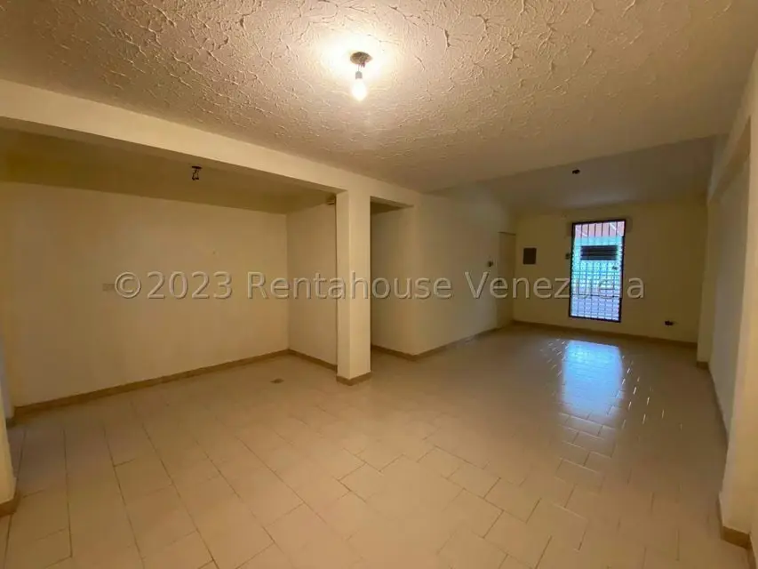 Casa (Duplex) en Venta en La Fuente, Aragua - 8