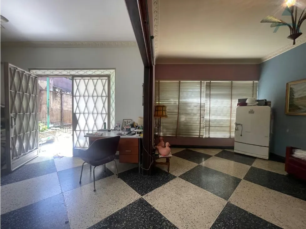 Se vende/alquila casa 350m² 3h/ 3b/ 3e Los Palos Grandes - 14