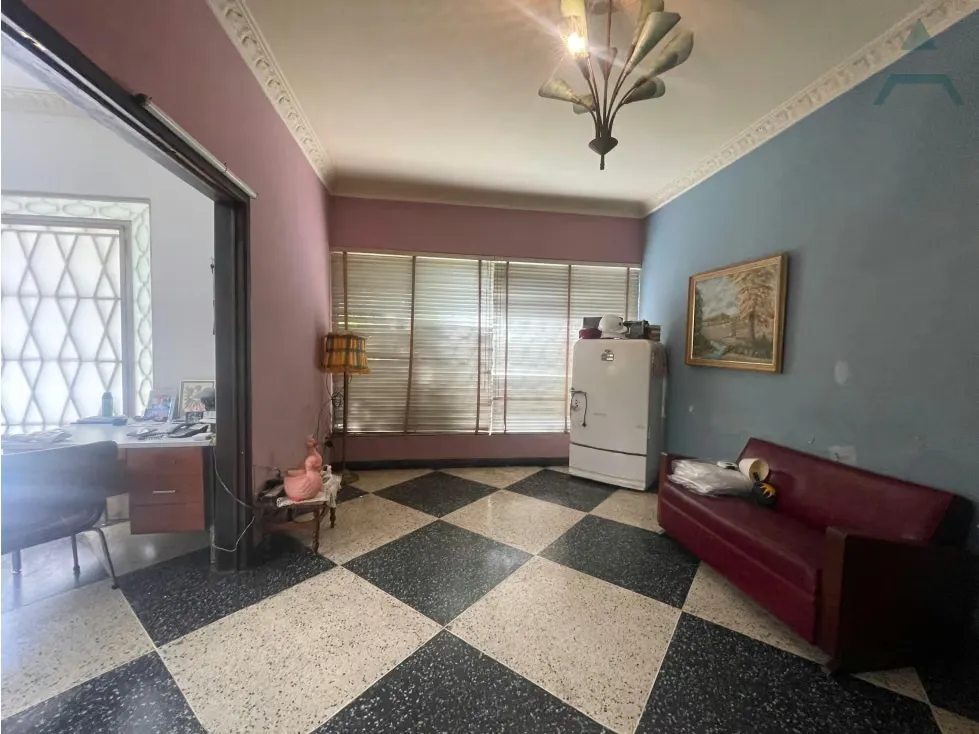 Se vende/alquila casa 350m² 3h/ 3b/ 3e Los Palos Grandes - 15