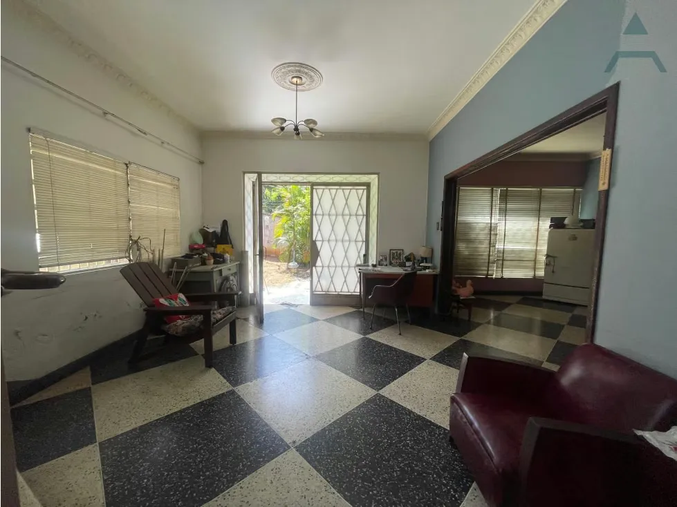 Se vende/alquila casa 350m² 3h/ 3b/ 3e Los Palos Grandes - 19