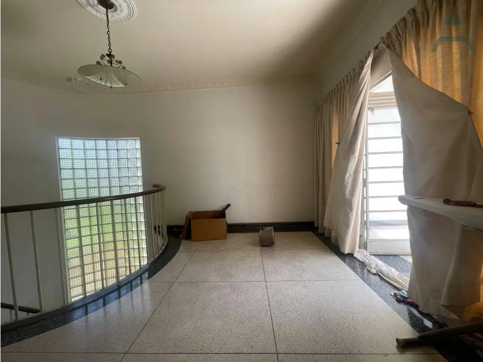 Se vende/alquila casa 350m² 3h/ 3b/ 3e Los Palos Grandes - 21