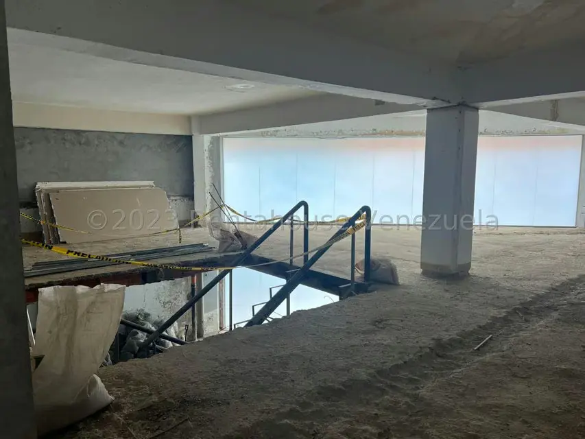 Local Comercial en Venta en Los Dos Caminos, Distrito Metropolitano - 6