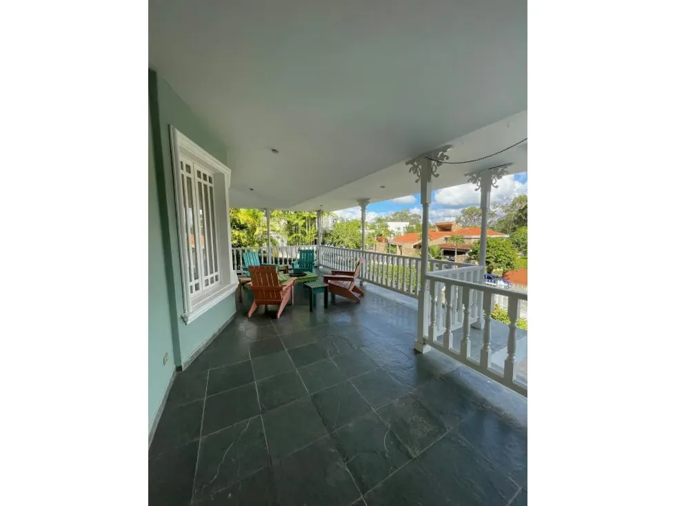 Casa exclusiva en venta La Lagunita,Country Club 784mts/5H/7B/10PE - 18