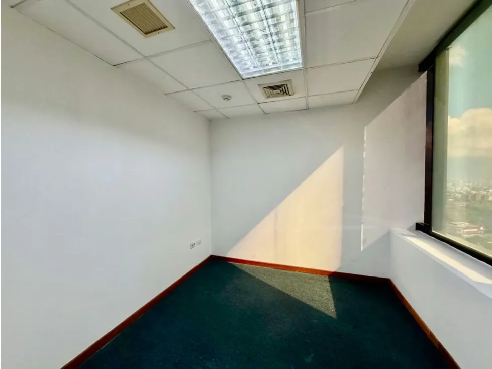 Se alquila oficina 388m2 Torre Humboldt - 17