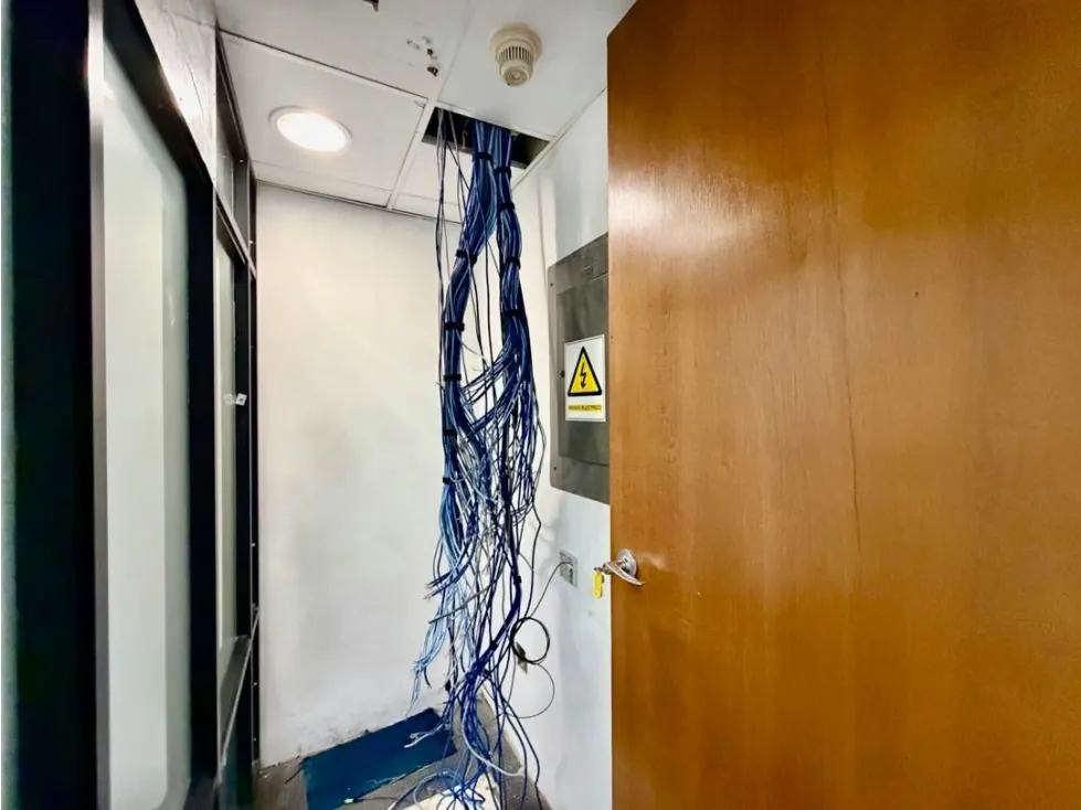 Se alquila oficina 388m2 Torre Humboldt - 23
