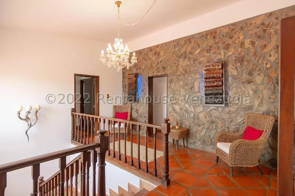 Casa (Multipes Niveles) en Venta en El Hatillo, Distrito Metropolitano - 13