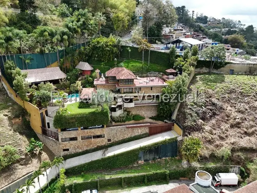 Casa (Multipes Niveles) en Venta en Alto Hatillo, Distrito Metropolitano