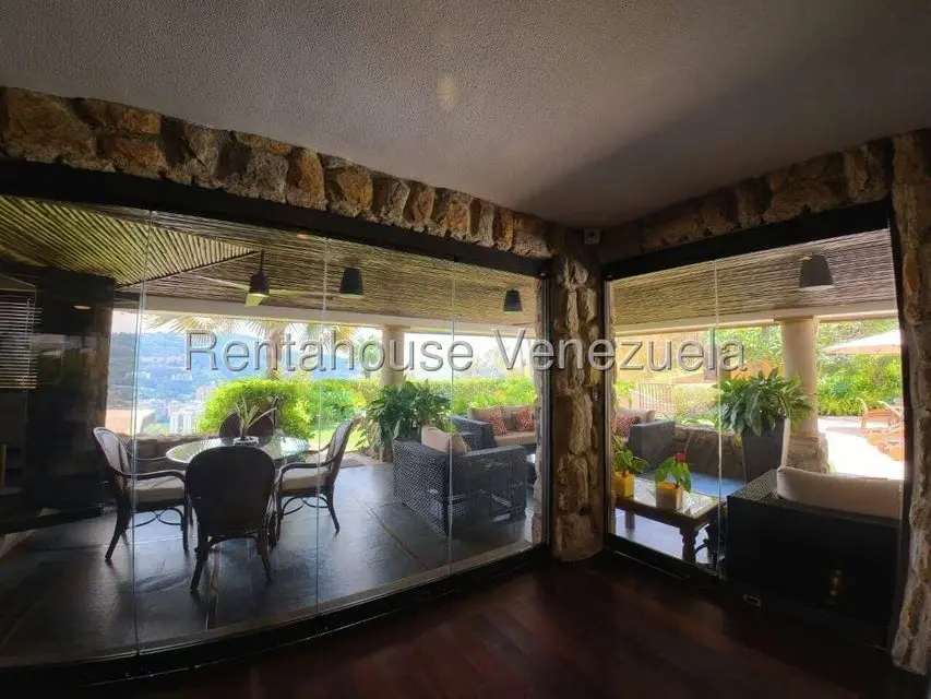 Casa (Multipes Niveles) en Venta en Alto Hatillo, Distrito Metropolitano - 19