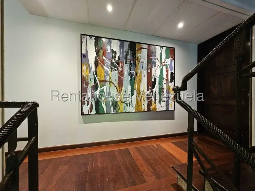 Casa (Multipes Niveles) en Venta en Alto Hatillo, Distrito Metropolitano - 23