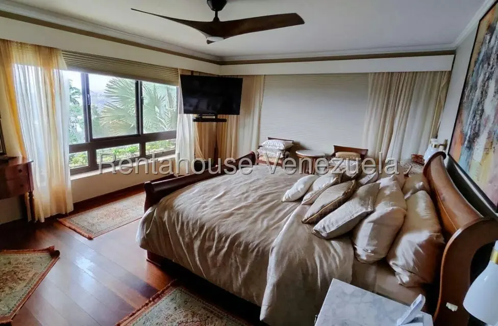 Casa (Multipes Niveles) en Venta en Alto Hatillo, Distrito Metropolitano - 30