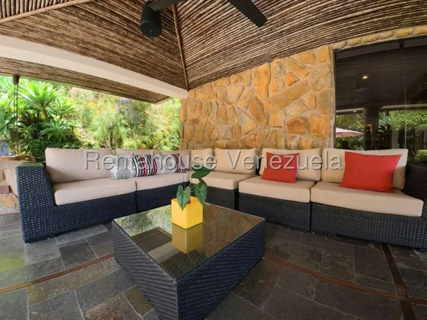 Casa (Multipes Niveles) en Venta en Alto Hatillo, Distrito Metropolitano - 38