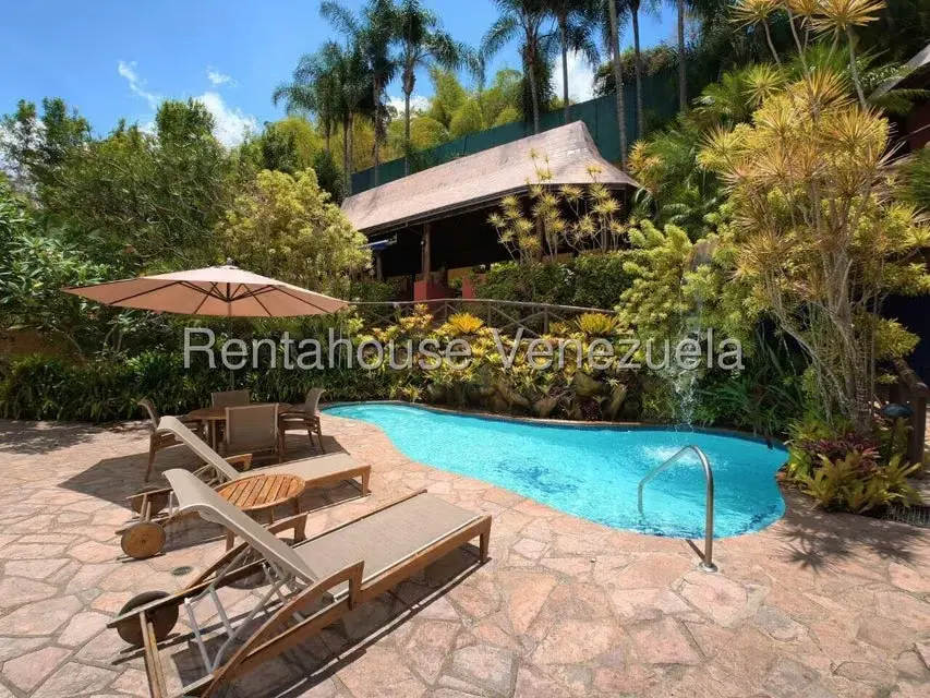 Casa (Multipes Niveles) en Venta en Alto Hatillo, Distrito Metropolitano - 48