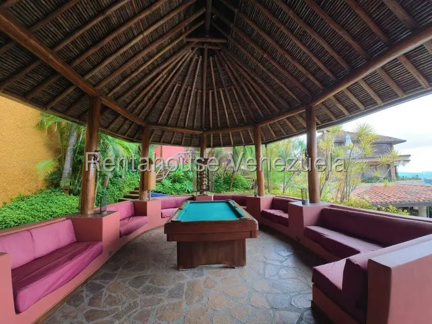 Casa (Multipes Niveles) en Venta en Alto Hatillo, Distrito Metropolitano - 60
