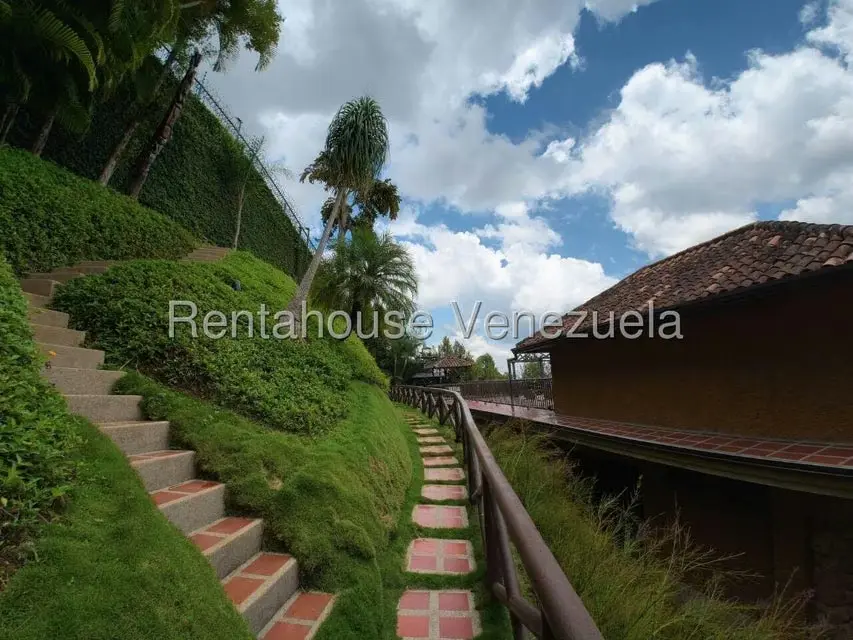 Casa (Multipes Niveles) en Venta en Alto Hatillo, Distrito Metropolitano - 73