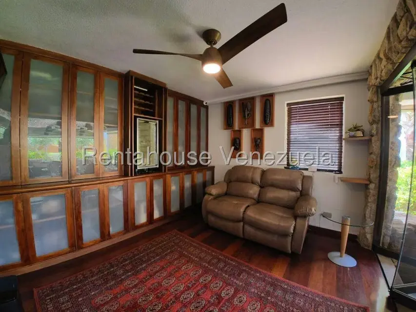 Casa (Multipes Niveles) en Venta en Alto Hatillo, Distrito Metropolitano - 8