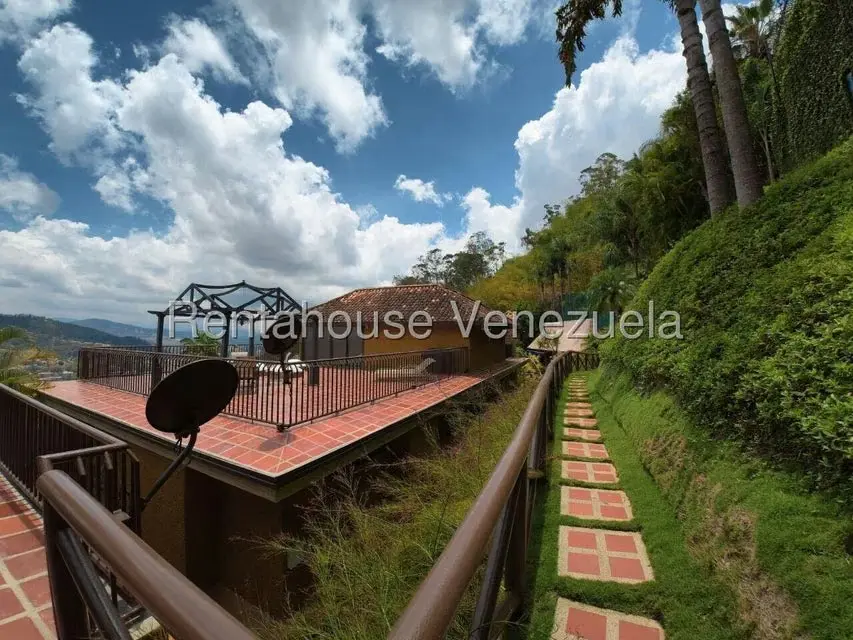 Casa (Multipes Niveles) en Venta en Alto Hatillo, Distrito Metropolitano - 89