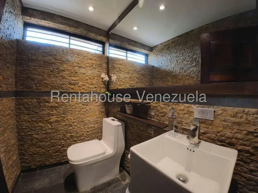 Casa (Multipes Niveles) en Venta en Alto Hatillo, Distrito Metropolitano - 9