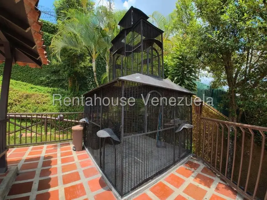 Casa (Multipes Niveles) en Venta en Alto Hatillo, Distrito Metropolitano - 95