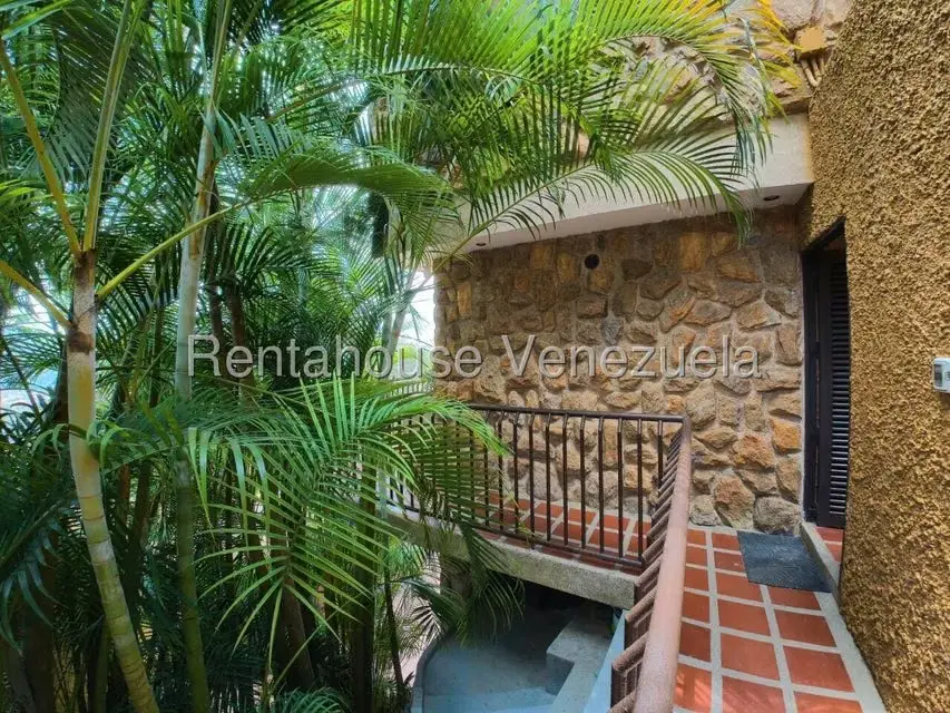 Casa (Multipes Niveles) en Venta en Alto Hatillo, Distrito Metropolitano - 100