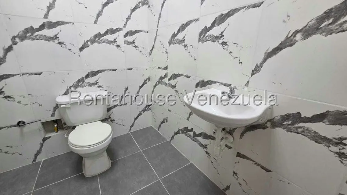 Local Comercial en Alquiler en Centro, Lara - 11