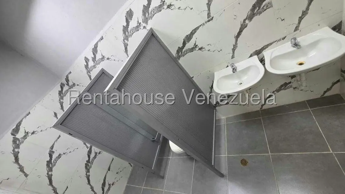 Local Comercial en Alquiler en Centro, Lara - 10