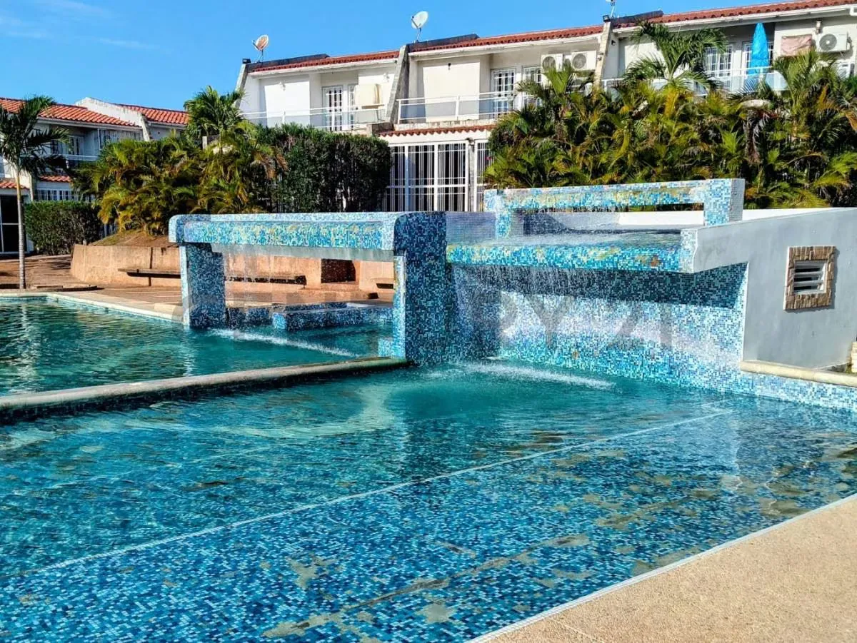 TOWN HOUSE EN BRISAS DE SAN MIGUEL, MUNICIPIO MANEIRO, ISLA DE MARGARITA - 24