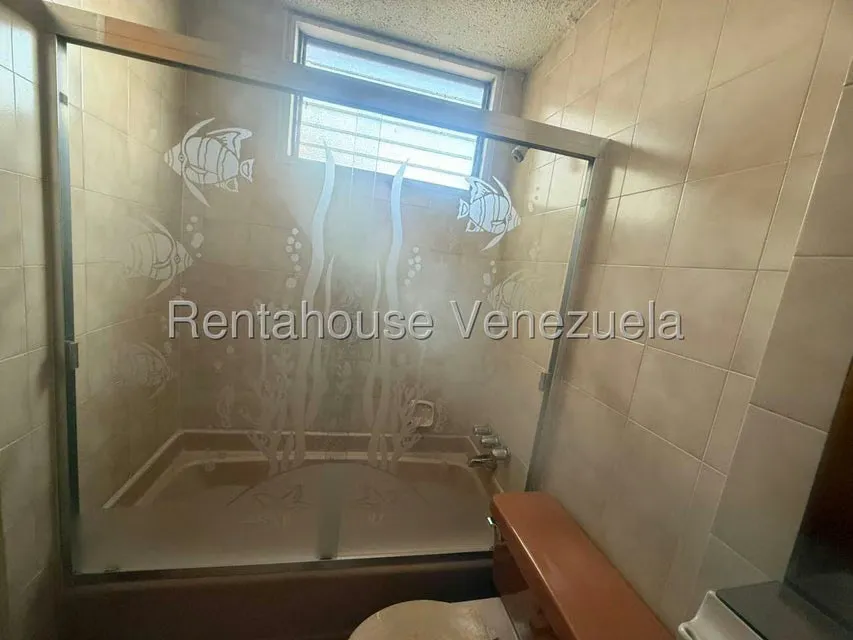 Apartamento (1 Nivel) en Venta en San Bernardino, Distrito Metropolitano - 12