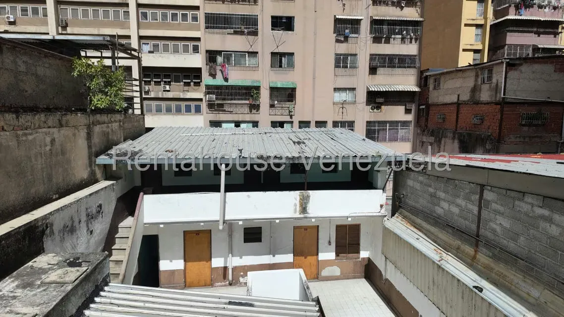 Casa (Multipes Niveles) en Venta en Parroquia Santa Teresa, Distrito Metropolitano - 12