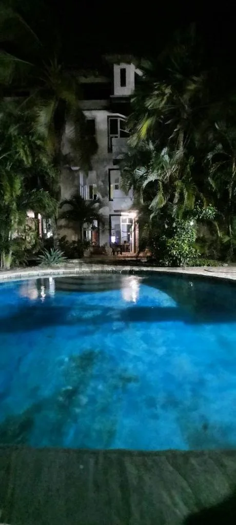 Edificio en venta en Playa el Yaque Isla de Margarita con vista al mar. - 20