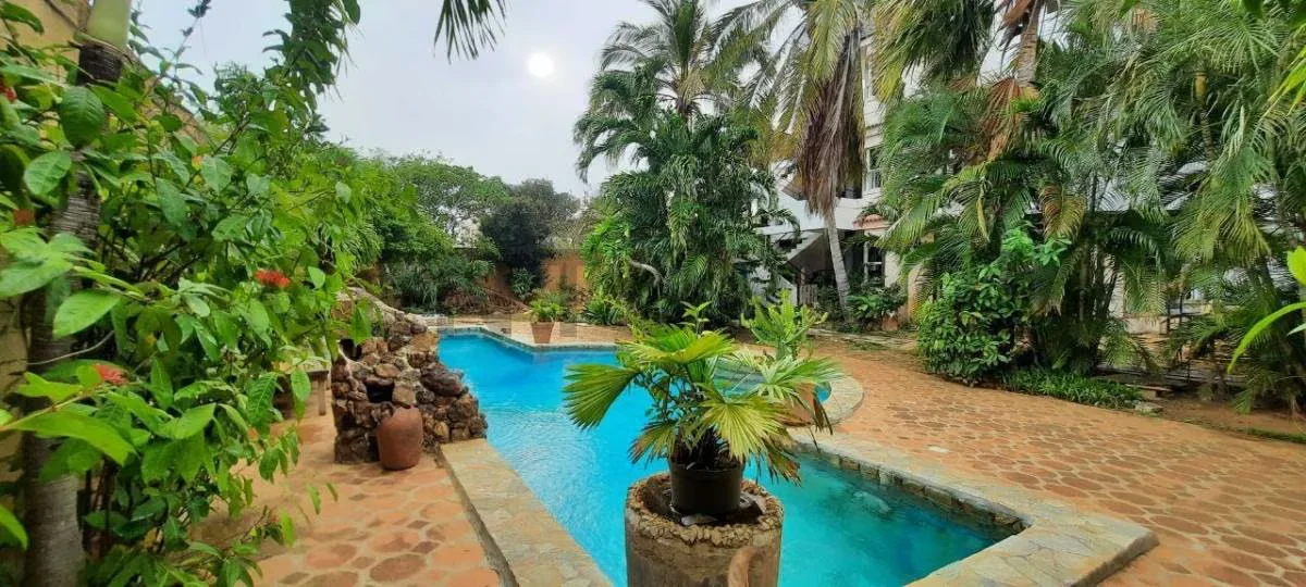 Edificio en venta en Playa el Yaque Isla de Margarita con vista al mar. - 3
