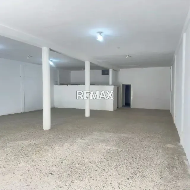 Alquiler Local Comercial en Guacara 180m2 - 6