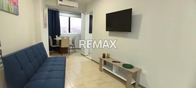 APARTAMENTO TOTALMENTE REMODELADO EN LA CIUDAD CON SALIDA DIRECTA AL MAR, ISLA DE MARGARITA - 3