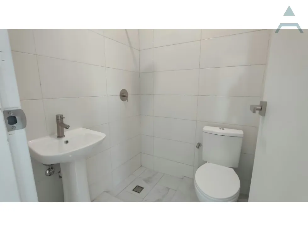 Se venden Aptos 168m² 2h+s/2b+s/2p Macaracuay - 10