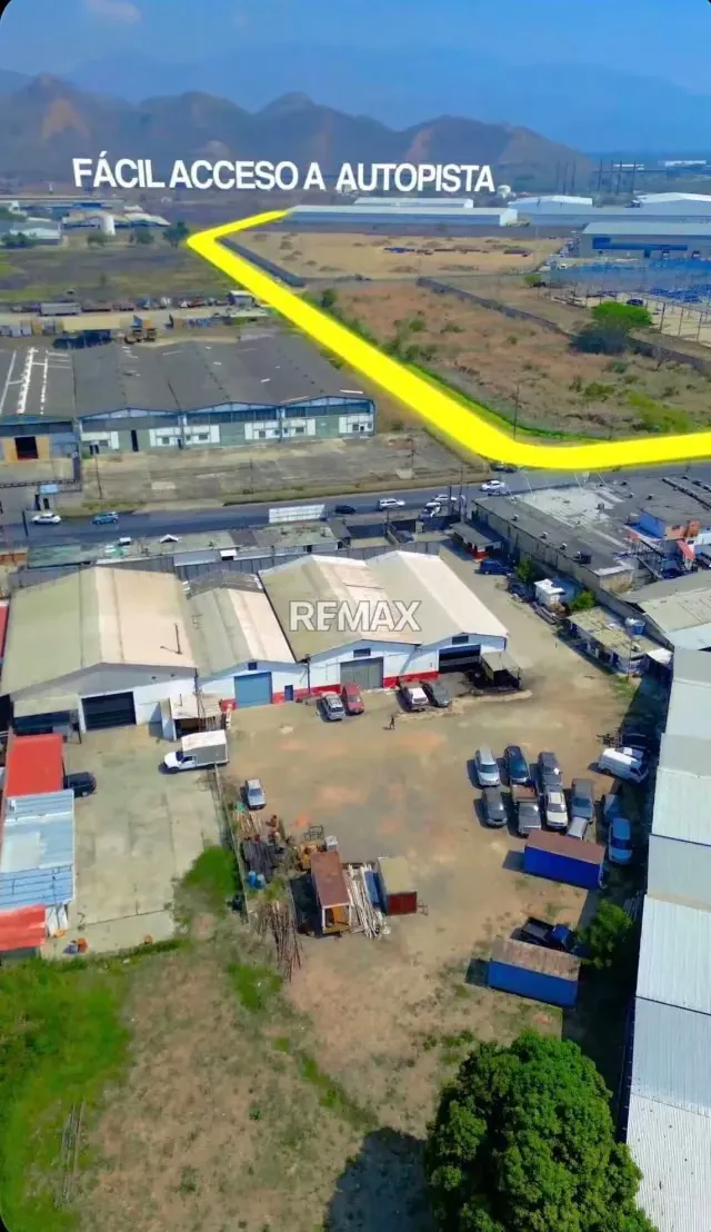 Venta de 4 Galpones y 3 Locales sobre parcela de 6.835 M2 Cerca Ciudad Traki Guacara - 3