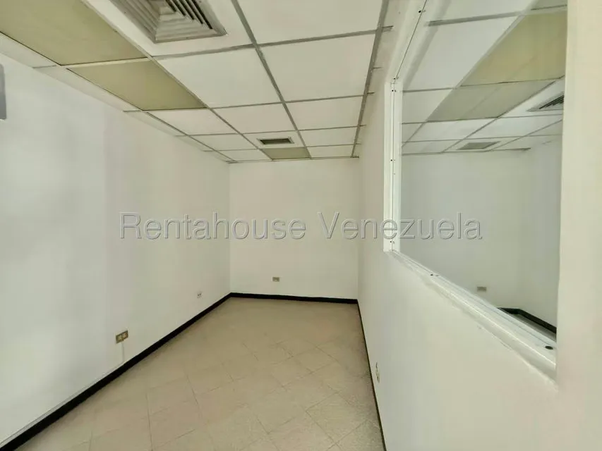 Oficina en Alquiler en Chacao, Distrito Metropolitano - 14