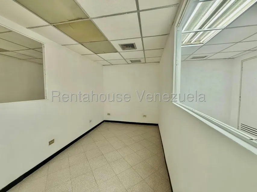 Oficina en Alquiler en Chacao, Distrito Metropolitano - 15
