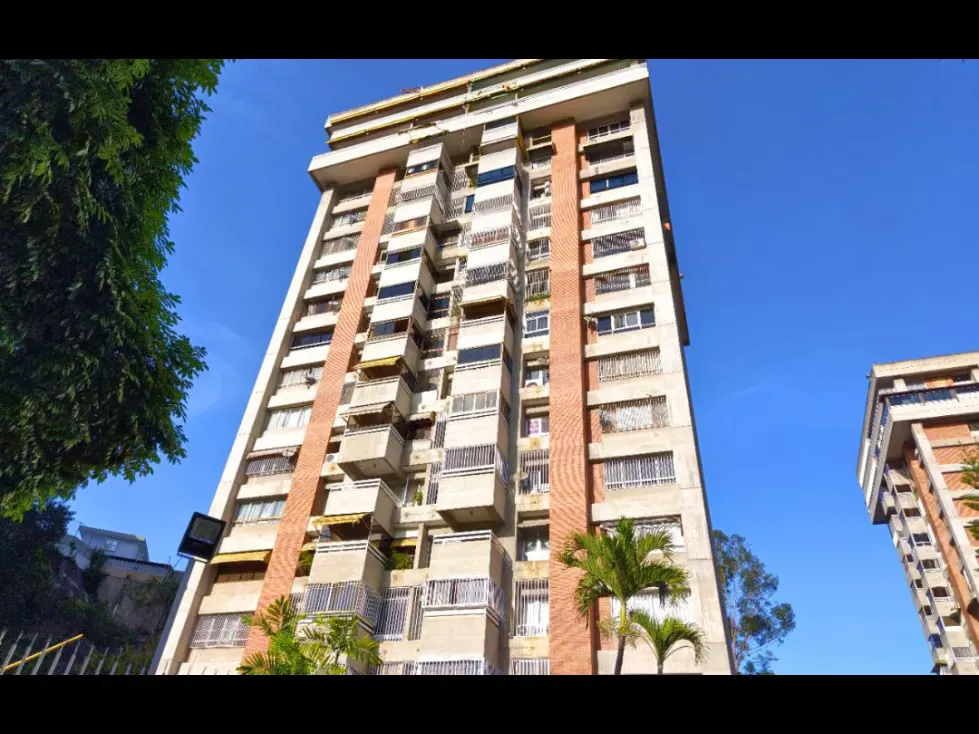 Apartamento en Venta Urb El Cafetal, 127MT2,4H,3B,1E 25-71