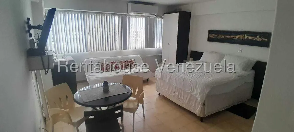 Apartamento (1 Nivel) en Venta en Costa Azul, Nueva Esparta - 3