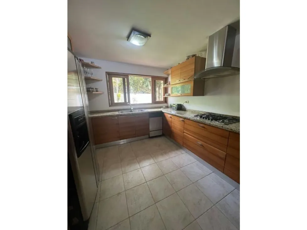 Se Vende casa 447m2 4h+s/4b/4p Caurimare 9751 - 6