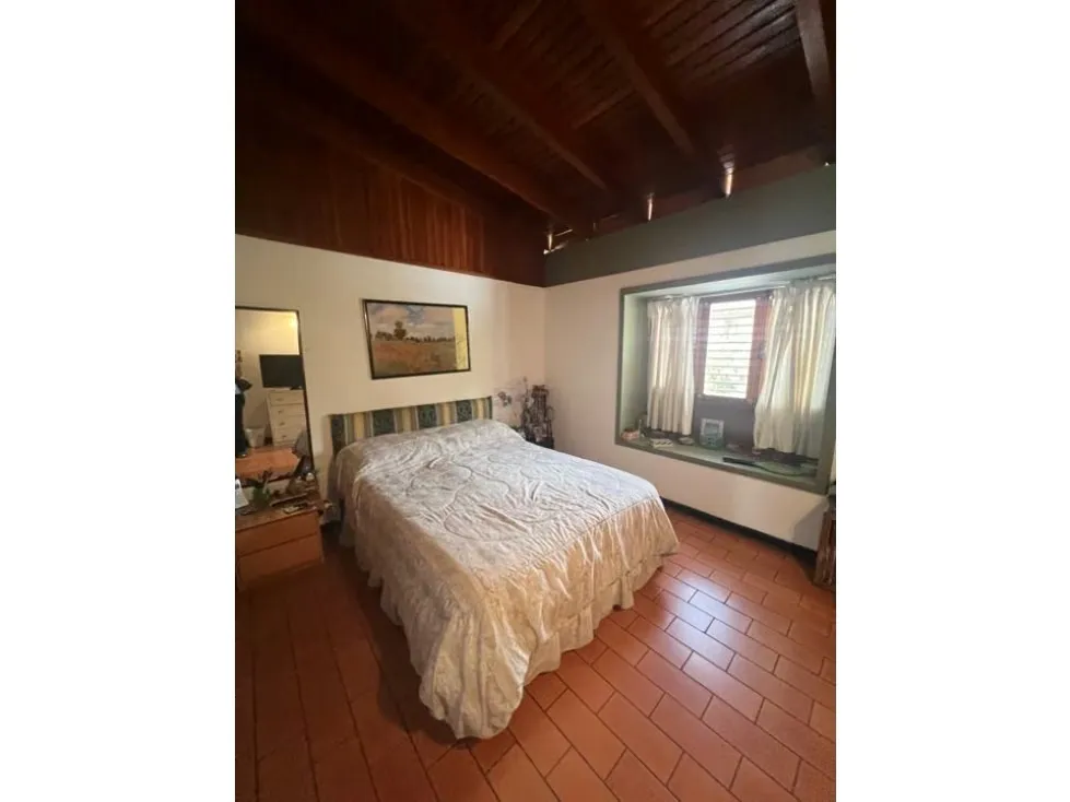 Se Vende casa 447m2 4h+s/4b/4p Caurimare 9751 - 10
